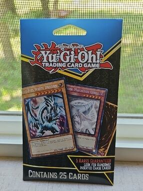 Yu-Gi-Oh Trading Card Game Shonen Jump, 25 Cards (with 5 Rares Guaranteed) New
